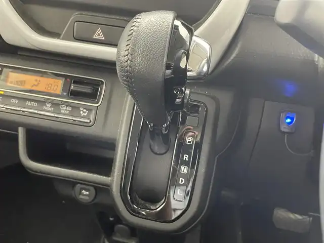 スズキ ハスラー HYBRID X 滋賀県 2021(令3)年 5.2万km ブルーイッシュブラックパール3 純正ナビ/Bluetooth/CD/DVD/USB/全方位モニター/ETC/前後ドライブレコーダー/セーフティサポート/・デュアルカメラブレーキサポート/・誤発進抑制機能/・車線逸脱警報機能/・ふらつき警報機能/・先行車発進お知らせ機能/・ハイビームアシスト/・標識認識機能/・後退時ブレーキサポート/・後方誤発進抑制機能/LEDヘッドライト/オートライト/D/N席シートヒーター /プッシュスタート /スマートキー/スペアキー