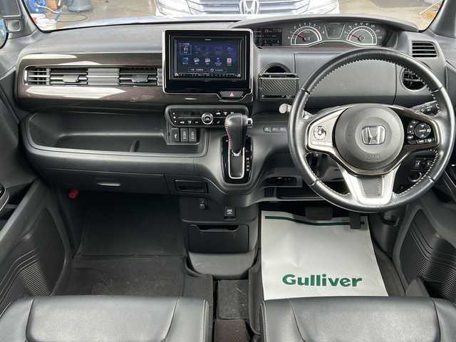 ホンダ Ｎ ＢＯＸ 富山県 2019(平31)年 4.4万km シャイニンググレーM 禁煙車/４ＷＤ/社外ナビ/ホンダセンシング/フルセグＴＶ/バックカメラ/ＢｌｕｅＴｏｏｔｈ・ＣＤ・ＤＶＤ/両側パワースライドドア/レーダークルーズコントロール/レーンキープアシスト/衝突軽減ブレーキ/コーナーセンサー/社外フロアマット/社外アルミホイール/シートヒーター/USB入力端子/オートライト/LEDヘッドライト/電動格納ミラー/カーテンエアバッグ/ＥＴＣ/保証書・記録簿