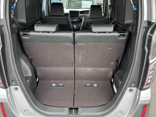 ホンダ Ｎ ＢＯＸ 富山県 2019(平31)年 4.4万km シャイニンググレーM 禁煙車/４ＷＤ/社外ナビ/ホンダセンシング/フルセグＴＶ/バックカメラ/ＢｌｕｅＴｏｏｔｈ・ＣＤ・ＤＶＤ/両側パワースライドドア/レーダークルーズコントロール/レーンキープアシスト/衝突軽減ブレーキ/コーナーセンサー/社外フロアマット/社外アルミホイール/シートヒーター/USB入力端子/オートライト/LEDヘッドライト/電動格納ミラー/カーテンエアバッグ/ＥＴＣ/保証書・記録簿