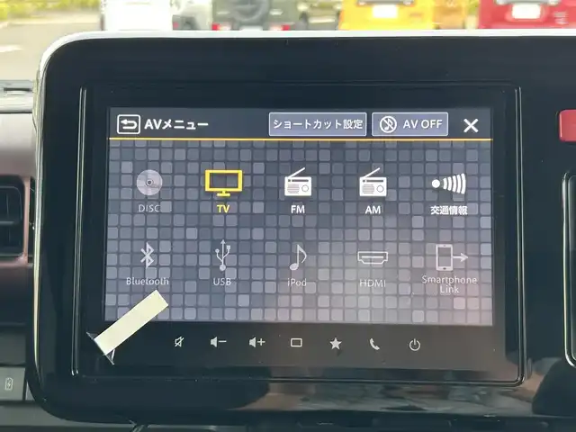 スズキ スペーシア カスタム HYBRID XS ターボ 福島県 2025(令7)年 0.1千km ピュアホワイトパール/ブラック2トーン スズキセーフティサポート/デュアルセンサーブレーキサポートII/アダプティブクルーズコントロール（ACC）/車線維持支援機能/車線逸脱抑制機能/車線逸脱警報機能/ふらつき警報機能/標識認識機能/ハイビームアシスト/発進お知らせ機能/ヘッドアップディスプレイ/誤発進抑制機能/後方誤発進抑制機能/スズキコネクト対応通信機装着車/純正ナビゲーション/【CD/DVD/USB/HDMI/BT/TV】/全方位モニター/ドライブレコーダー１２型デジタルミラー/型番：DVR-DM1246A-IC/フリップダウンモニター/ビルトインETC/両側電動スライドドア/前席シートヒーター/ステアリングヒーター/ステアリングリモコン/パドルシフト/シートバックテーブル/リアサーキュレーター/後席マルチユースフラップ/リアドアロールサンシェード/LEDオートライト/LEDフォグランプ/純正フロアマット/純正ドアバイザー