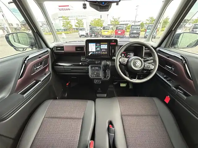 スズキ スペーシア カスタム HYBRID XS ターボ 福島県 2025(令7)年 0.1千km ピュアホワイトパール/ブラック2トーン スズキセーフティサポート/デュアルセンサーブレーキサポートII/アダプティブクルーズコントロール（ACC）/車線維持支援機能/車線逸脱抑制機能/車線逸脱警報機能/ふらつき警報機能/標識認識機能/ハイビームアシスト/発進お知らせ機能/ヘッドアップディスプレイ/誤発進抑制機能/後方誤発進抑制機能/スズキコネクト対応通信機装着車/純正ナビゲーション/【CD/DVD/USB/HDMI/BT/TV】/全方位モニター/ドライブレコーダー１２型デジタルミラー/型番：DVR-DM1246A-IC/フリップダウンモニター/ビルトインETC/両側電動スライドドア/前席シートヒーター/ステアリングヒーター/ステアリングリモコン/パドルシフト/シートバックテーブル/リアサーキュレーター/後席マルチユースフラップ/リアドアロールサンシェード/LEDオートライト/LEDフォグランプ/純正フロアマット/純正ドアバイザー