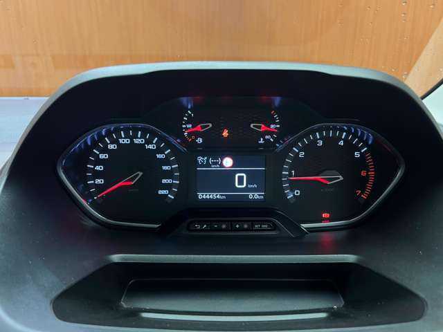 プジョー プジョー リフター GT 千葉県 2021(令3)年 4.5万km 紺 パノラミックルーフ　/ＡＣＣ　/ディスプレイオーディオ　/Ｂカメラ　/Ｂｌｕｅｔｏｏｔｈ接続　/パークアシスト　/アドバンスドグリップコントロール　/パドルシフト　/衝突軽減Ｂ　　/ＥＴＣ　/ドラレコ　/ワンオーナー