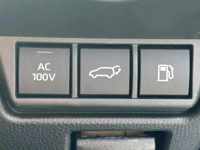 トヨタ プリウス Z 神奈川県 2025(令7)年 0.8万km プラチナホワイトパールマイカ 純正１２．３インチナビ/(AM/FM/フルセグ/MiraCast/USB/Bluetooth)/全方位カメラ/前席シートヒーター/前席シートクーラー/ドライブレコーダー/運転席パワーシート/ＥＴＣ２．０/パワーバックドア/ハンドルヒーター/デジタルインナーミラー/トヨタセーフティーセンス/非接触充電/電子パーキング/オートホールドブレーキ/プッシュスタート/スマートキー