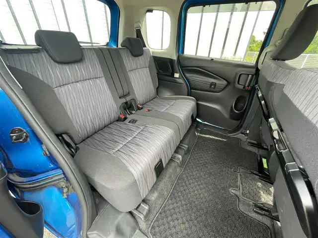 スズキ ソリオ HV MZ 大阪府 2021(令3)年 2.4万km スピーディーブルーM 全方位カメラ /パーキングアシスト /ETC /Bluetooth /追従走行型クルーズコントロール　/シートヒーター　/前後ドライブレコーダー　/純正フロアマット　/メモリーナビ　/純正ナビ　/フルセグテレビ　/プッシュスタート/両側パワースライドドア