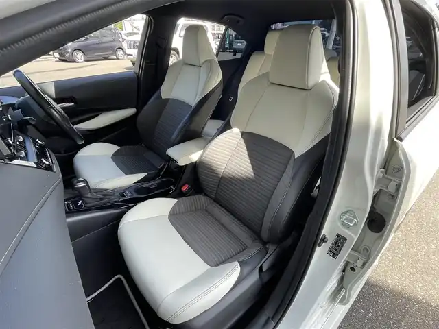 トヨタ カローラ ハイブリット ダブルバイビー 青森県 2020(令2)年 4.5万km ホワイトパールクリスタルシャイン ４WD/純正ディスプレイオーディオ/フルセグ/BT/ETC/ドライブレコーダー/ハンズフリー/ヘッドアップディスプレイ/クルーズコントロール/ブラインドスポットモニター/バックカメラ/ステアリングリモコン/トヨタセーフティセンス