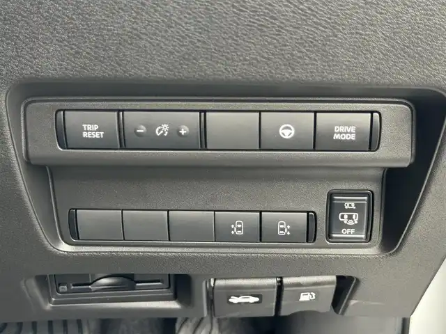 日産 セレナ e－パワー ハイウェイスター V 滋賀県 2025(令7)年 0.1千km プリズムホワイト 登録済未使用車/純正12.3インチナビ/Bluetooth/USB/HDMI/フルセグTV/フロント/サイド/バック/全方位カメラ/追従クルーズコントロール/両側パワースライドドア/ハーフレザーシート/デジタルインナーミラー/ワイヤレス充電/前後ドライブレコーダー/ETC2.0/LEDヘッドライト/オートハイビーム/オートライト/スマートキー