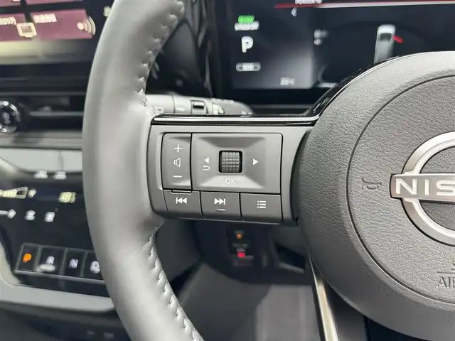 日産 セレナ e－パワー ハイウェイスター V 滋賀県 2025(令7)年 0.1千km プリズムホワイト 登録済未使用車/純正12.3インチナビ/Bluetooth/USB/HDMI/フルセグTV/フロント/サイド/バック/全方位カメラ/追従クルーズコントロール/両側パワースライドドア/ハーフレザーシート/デジタルインナーミラー/ワイヤレス充電/前後ドライブレコーダー/ETC2.0/LEDヘッドライト/オートハイビーム/オートライト/スマートキー