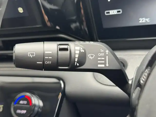 日産 セレナ e－パワー ハイウェイスター V 滋賀県 2025(令7)年 0.1千km プリズムホワイト 登録済未使用車/純正12.3インチナビ/Bluetooth/USB/HDMI/フルセグTV/フロント/サイド/バック/全方位カメラ/追従クルーズコントロール/両側パワースライドドア/ハーフレザーシート/デジタルインナーミラー/ワイヤレス充電/前後ドライブレコーダー/ETC2.0/LEDヘッドライト/オートハイビーム/オートライト/スマートキー