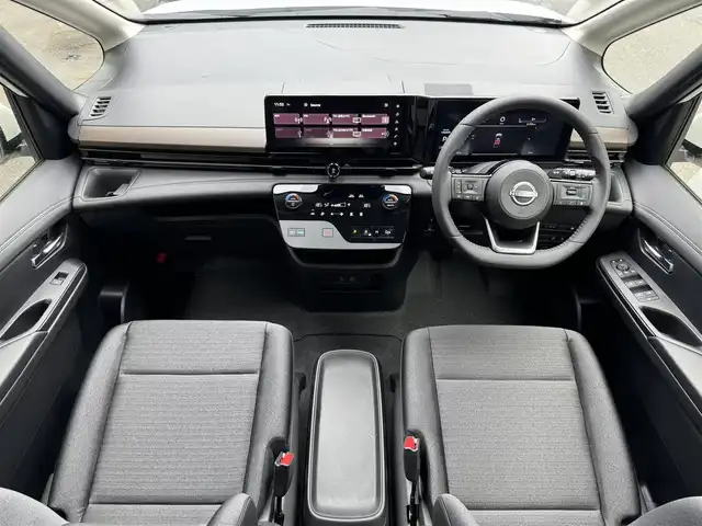 日産 セレナ e－パワー ハイウェイスター V 滋賀県 2025(令7)年 0.1千km プリズムホワイト 登録済未使用車/純正12.3インチナビ/Bluetooth/USB/HDMI/フルセグTV/フロント/サイド/バック/全方位カメラ/追従クルーズコントロール/両側パワースライドドア/ハーフレザーシート/デジタルインナーミラー/ワイヤレス充電/前後ドライブレコーダー/ETC2.0/LEDヘッドライト/オートハイビーム/オートライト/スマートキー