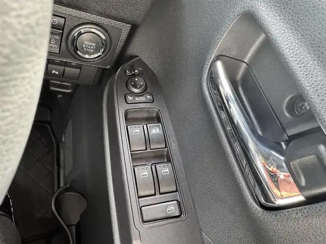 ダイハツ タント カスタム RS 三重県 2023(令5)年 0.3万km パール ワンオーナー/ターボ/スマートアシスト/シートヒーター/ディスプレイオーディオ/スペアキーあり/ETC/バックカメラ/クルーズコントロール/両側パワースライドドア