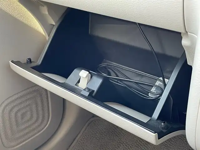 スズキ ラパン X 岩手県 2018(平30)年 4.7万km フェニックスレッドパール ７インチ純正ナビ　フルセグ　Ｂｌｕｅｔｏｏｔｈ　レーダーブレーキサポート　前席シートヒーター　ＵＶカットガラス　衝突安全ボディー　ウッドパネル　純正ＡＷ　フルオートエアコン　ＥＴＣ　ＨＩＤヘッドランプ