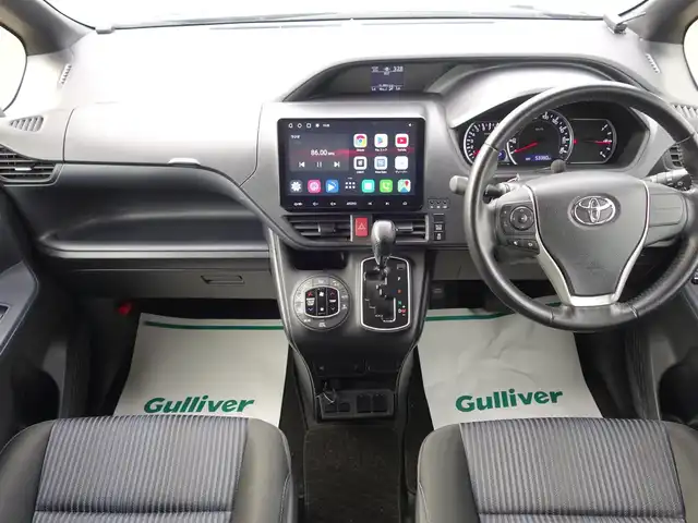 トヨタ ノア Si 山形県 2015(平27)年 5.4万km ブラック 4WD/ワンオーナー/Androidナビ/　　【BT】/両側パワースライドドア/LEDオートヘッドライト/純正16インチアルミホイール/アイドリングストップ/ステアリングスイッチ/MTモード付AT/電動格納ウィンカーミラー/フォグランプ/WAAC/スマートキー/ETC