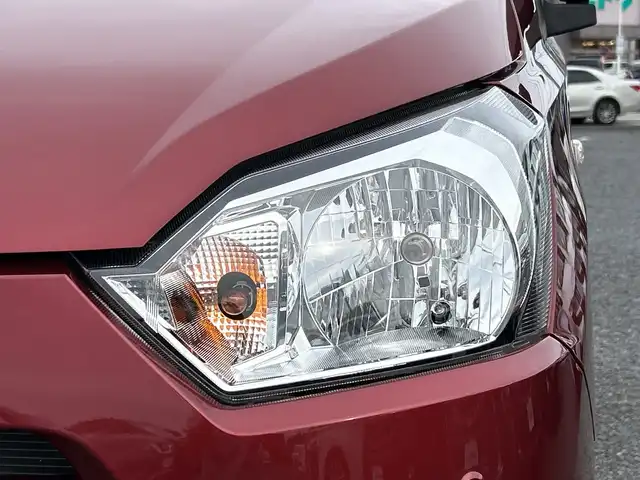 ダイハツ ミラ イース L SAⅢ 千葉県 2022(令4)年 0.6万km ファイアークォーツレッドM ケンウッドナビ　ドラレコ　ＥＴＣ　ＴＶ　ＢＴ　ＤＶＤ　スマートアシスト　オートマチックハイビーム　横滑り防止　キーレス バックセンサー アイドリングストップ　フロアマット