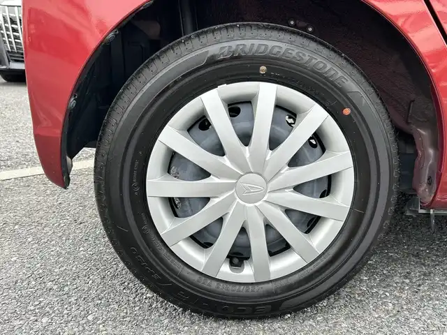 ダイハツ ミラ イース L SAⅢ 千葉県 2022(令4)年 0.6万km ファイアークォーツレッドM ケンウッドナビ　ドラレコ　ＥＴＣ　ＴＶ　ＢＴ　ＤＶＤ　スマートアシスト　オートマチックハイビーム　横滑り防止　キーレス バックセンサー アイドリングストップ　フロアマット