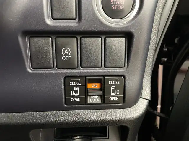 トヨタ ヴォクシー ZS 鹿児島県 2014(平26)年 6.2万km ボルドーマイカメタリック TRDエアロ/社外9インチSDナビ/（FM/AM/DVD/CD/フルセグテレビ/Bluetooth）/アルパイン製10.2インチフリップダウンモニター/ドライブレコーダー/両側パワースライドドア/純正16インチアルミホイール/バックカメラ/革巻きステアリング/アイドリングストップ/ステアリングスイッチ/LEDヘッドライト/オートライト/フォグランプ/純正フロアマット/ウィンカーミラー/ドアバイザー/プッシュスタート/スマートキー/ETC