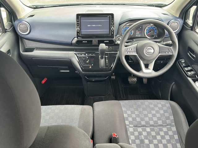 日産 デイズ ハイウェイスターX 静岡県 2021(令3)年 2.8万km アッシュブラウン/ソーダブルー 純正SDナビ/・DVD/・CD/・Bluetooth/・AM/・FM/・地デジTV/・AUX/・USB/プリクラッシュ/・エマージェンシーブレーキ/・レーンキープアシスト/・アイドリングストップ/・ステアリングリモコン/・ドライブレコーダー/・SOSコール/・LEDヘッドライト/・オートライト/・社外フロアマット/・スペアキー/・スマートキー/・プッシュスタート/・ワンオーナー