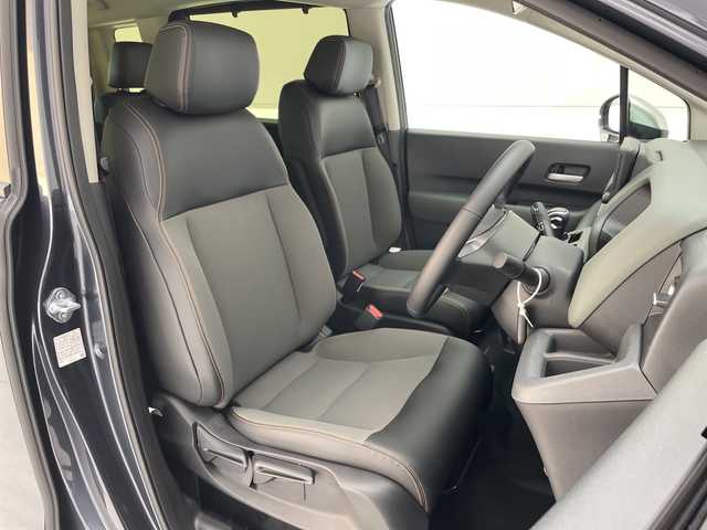 ホンダ フリード ハイブリット e:HEV クロスター 愛知県 2025(令7)年 0.1千km グレー 登録済未使用車/純正9型ディスプレイオーディオナビ/バックカメラ/両側パワースライドドア/シートヒーター/レーダークルーズコントロール/コーナーセンサー/純正アルミホイール/ルーフレール/LEDヘッドライト/衝突軽減システム/フルセグ/Bluetooth/ステアリングスイッチ/スマートキー/プッシュスタート