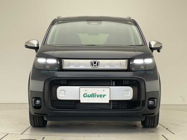 ホンダ フリード ハイブリット e:HEV クロスター 愛知県 2025(令7)年 0.1千km グレー 登録済未使用車/純正9型ディスプレイオーディオナビ/バックカメラ/両側パワースライドドア/シートヒーター/レーダークルーズコントロール/コーナーセンサー/純正アルミホイール/ルーフレール/LEDヘッドライト/衝突軽減システム/フルセグ/Bluetooth/ステアリングスイッチ/スマートキー/プッシュスタート