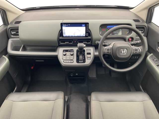 ホンダ フリード ハイブリット e:HEV クロスター 愛知県 2025(令7)年 0.1千km グレー 登録済未使用車/純正9型ディスプレイオーディオナビ/バックカメラ/両側パワースライドドア/シートヒーター/レーダークルーズコントロール/コーナーセンサー/純正アルミホイール/ルーフレール/LEDヘッドライト/衝突軽減システム/フルセグ/Bluetooth/ステアリングスイッチ/スマートキー/プッシュスタート