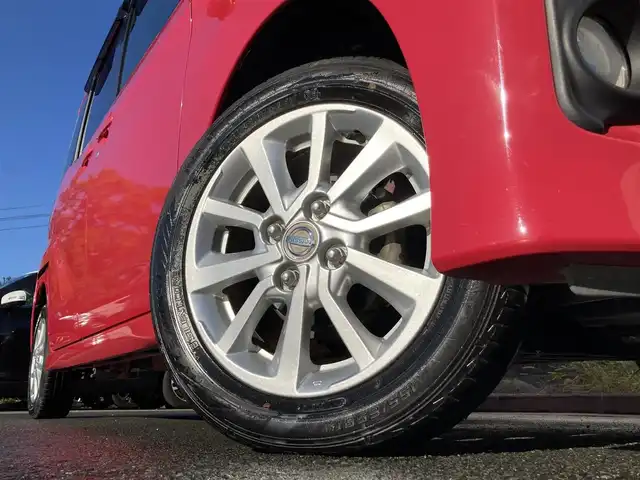 日産 デイズ ルークス HWS X Vセレ +SeftyⅡ 静岡県 2014(平26)年 1.4万km アゼリアピンク 純正SDナビ(MC314D-W)/　AM FM CD DVD Bluetooth SD USB/フルセグTV/ETC/HIDヘッドランプ/片側パワースライドドア/スマートキー＆プッシュスタート/リアロールサンシェード/純正14インチアルミホイール/純正フロアマット/アイドリングストップ/ワンオーナー/エマージェンシーブレーキ/アラウンドビューモニター