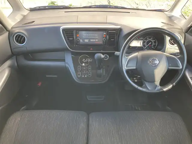 日産 デイズ ルークス HWS X Vセレ +SeftyⅡ 静岡県 2014(平26)年 1.4万km アゼリアピンク 純正SDナビ(MC314D-W)/　AM FM CD DVD Bluetooth SD USB/フルセグTV/ETC/HIDヘッドランプ/片側パワースライドドア/スマートキー＆プッシュスタート/リアロールサンシェード/純正14インチアルミホイール/純正フロアマット/アイドリングストップ/ワンオーナー/エマージェンシーブレーキ/アラウンドビューモニター