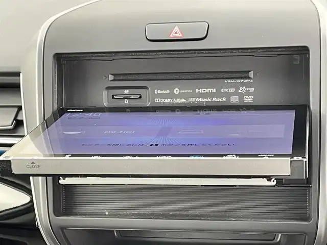 ホンダ フリード ハイブリット モデューロX ホンダセンシング 千葉県 2019(令1)年 7.3万km ホワイトオーキッドパール 禁煙車/ホンダセンシング/・衝突軽減ブレーキ〈CMBS〉/・誤発進抑制機能/・ACC〈アダプティブ・クルーズ・コントロール〉/・LKAS〈車線維持支援システム〉/・歩行者事故低減ステアリング/・路外逸脱抑制機能/・先行車発進お知らせ機能/・標識認識機能/純正9インチメモリナビ/　CD/DVD/BT/フルセグTV/両側パワースライドドア/バックカメラ/ETC/スマートキー&プッシュスタート/電動格納ミラー/革巻きステアリング/ステアリングスイッチ/社外17インチアルミホイール