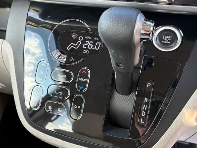 日産 デイズ ルークス X 大阪府 2019(平31)年 1.9万km スターリングシルバーM 純正ナビ/アラウンドビューモニター/フルセグ/片側パワースライドドア/エマージェンシーブレーキ/ソナー/ドライブレコーダー/ETC/プッシュスタート/スマートキー×2