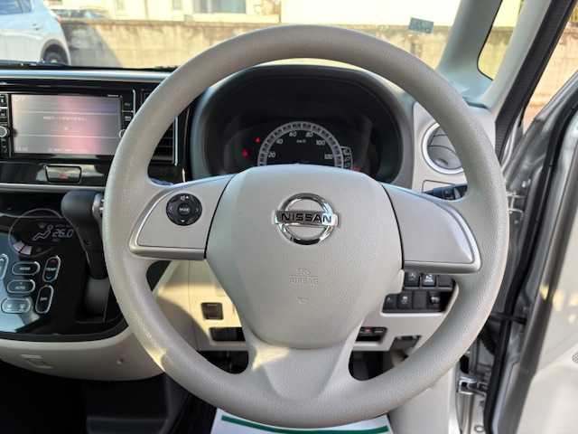 日産 デイズ ルークス X 大阪府 2019(平31)年 1.9万km スターリングシルバーM 純正ナビ/アラウンドビューモニター/フルセグ/片側パワースライドドア/エマージェンシーブレーキ/ソナー/ドライブレコーダー/ETC/プッシュスタート/スマートキー×2