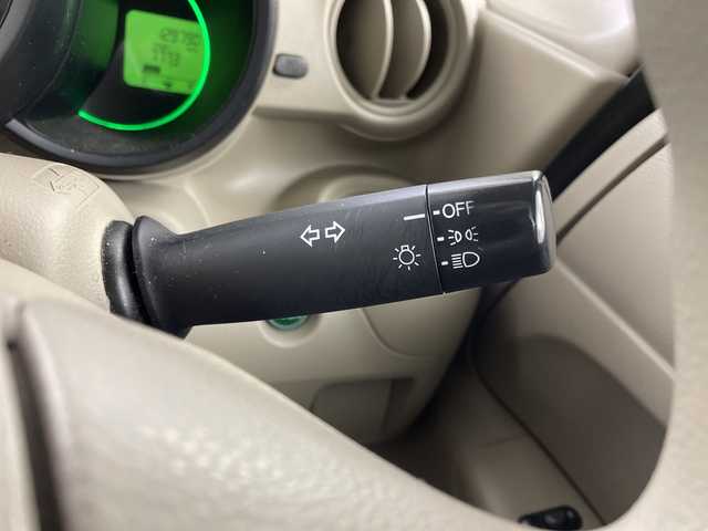 ホンダ Ｎ ＢＯＸ G 道央・札幌 2013(平25)年 13万km クリスタルブラックパール ・4WD/・CD/AM/FM/AUX/・ミラーヒーター/・両側スライドドア/・純正フロアマット/・純正ドアバイザー/・横滑り防止/・ABS/・夏タイヤAWセット積込/・ライトレベライザー/・プッシュスタート/・スマートキー