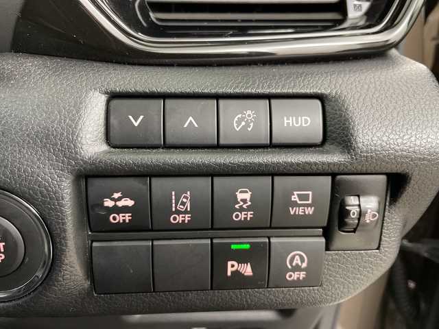 スズキ フロンクス 道央・札幌 2024(令6)年 1万km 茶Ⅱ ・4WD/・純正ディスプレイ9インチ/・フルセグ/BT/USB/・全方位カメラ/・ハーフレザーシート/・コーナーセンサー/・シートヒーター/・スズキセーフティサポート/・アダプティブクルーズコントロール/・LEDオートライト/・ハイビームアシスト/・ダウンヒルアシストコントロール/・グリップコントロール/・スマートキー×2/・純正フロアマット/・純正ドアバイザー/・横滑り防止装置