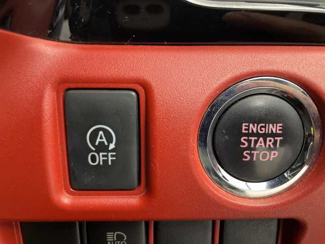 トヨタ ヴォクシー ZS 富山県 2017(平29)年 6.6万km ブラッキッシュアゲハガラスフレーク 純正9インチナビ【NSZT-Y66T】/(AM/FM/CD/DVD/SD/USB/BT)/フルセグTV/バックカメラ/両側パワースライドドア/衝突被害軽減ブレーキ/クルーズコントロール/レーンキープアシスト/オートマチックハイビーム/LEDヘッドライト/ビルトインETC2.0/ドライブレコーダー前後/スマートキー/プッシュスタート/純正フロアマット/アイドリングストップ/ドアバイザー