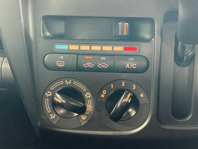 スズキ ハスラー A 千葉県 2016(平28)年 1.7万km クリスタルホワイトP ナビＡＶＩＣ－ＨＲＺ０８８　ＡＭ　ＦＭ　ＣＤ　ＤＶＤ　ワンセグ　Ｂｌｕｅｔｏｏｔｈ　フロアマット　ドアバイザー　キーレス　パワステ　パワーウィンドウ　純正１５インチホイール