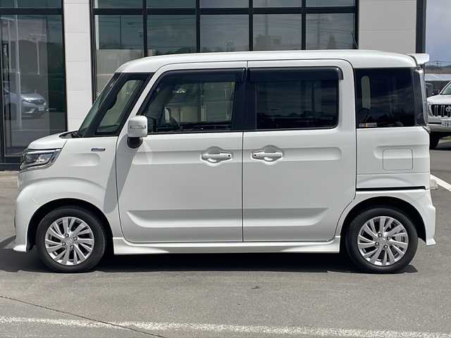 スズキ スペーシア カスタム HYBRID GS 道東・釧路十勝 2018(平30)年 6.9万km ピュアホワイトP ・4WD/・社外メモリナビ/（CD・DVD・BT・SD・フルセグ）/・片側パワースライドドア/・スマートキー/・プッシュスタート/・LEDオートライト/・フォグランプ/・シートヒーター/・ステアリングスイッチ/・ETC/・純正14インチアルミホイール