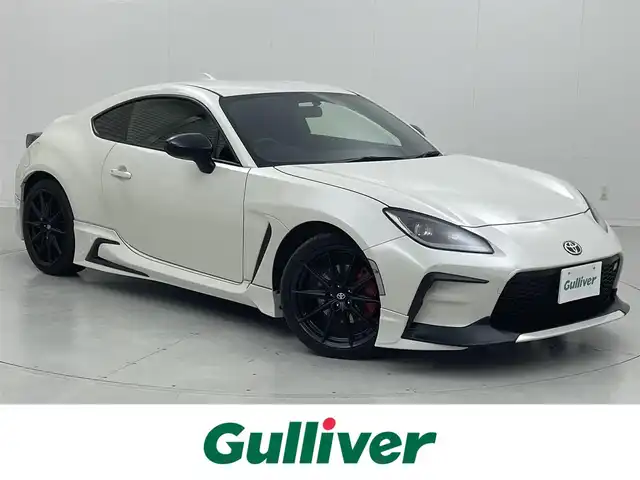 トヨタ ＧＲ８６ RZ 茨城県 2022(令4)年 1.2万km クリスタルホワイトパール 社外9型フローティングナビ/バックカメラ/フルセグ/GRスポイラー（F/S/R）/GRマフラー/クルーズコントロール/ETC/シートヒーター/純正18インチAW/LEDヘッドライト/スマートキー