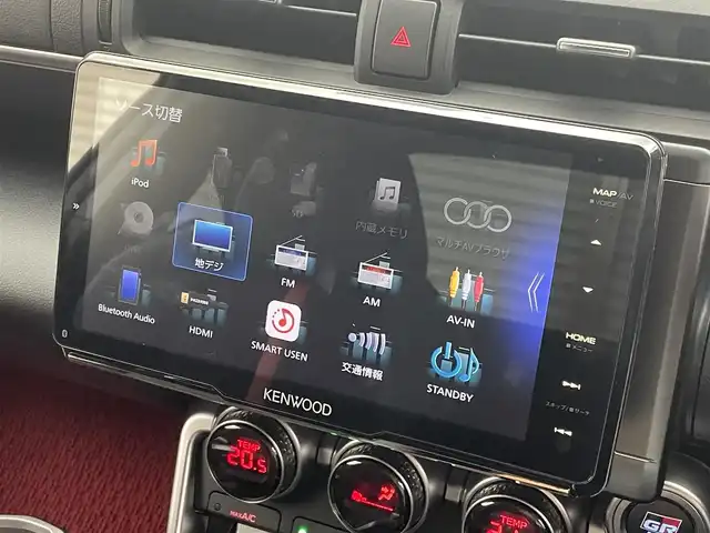 トヨタ ＧＲ８６ RZ 茨城県 2022(令4)年 1.2万km クリスタルホワイトパール 社外9型フローティングナビ/バックカメラ/フルセグ/GRスポイラー（F/S/R）/GRマフラー/クルーズコントロール/ETC/シートヒーター/純正18インチAW/LEDヘッドライト/スマートキー