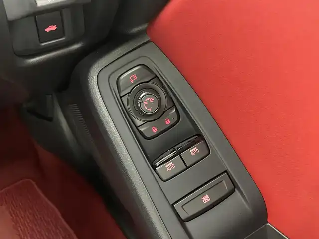 トヨタ ＧＲ８６ RZ 茨城県 2022(令4)年 1.2万km クリスタルホワイトパール 社外9型フローティングナビ/バックカメラ/フルセグ/GRスポイラー（F/S/R）/GRマフラー/クルーズコントロール/ETC/シートヒーター/純正18インチAW/LEDヘッドライト/スマートキー
