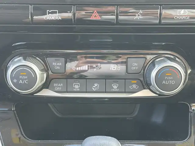日産 セレナ e－パワー ハイウェイスター V 滋賀県 2020(令2)年 5.8万km ダイヤモンドブラック 純正SDナビ/・フルセグTV/・DVD/・Blu-ray/・CD/純正後席モニター/純正ドラレコ/純正ETC2.0/全方位カメラ/ハンズフリー両側パワースライドドア/LEDヘッドライト/オートライト/オートハイビーム/クルーズコントロール/前後コーナーセンサー/レーンキープアシスト/衝突被害軽減システム/社外アルミホイール/スマートキー