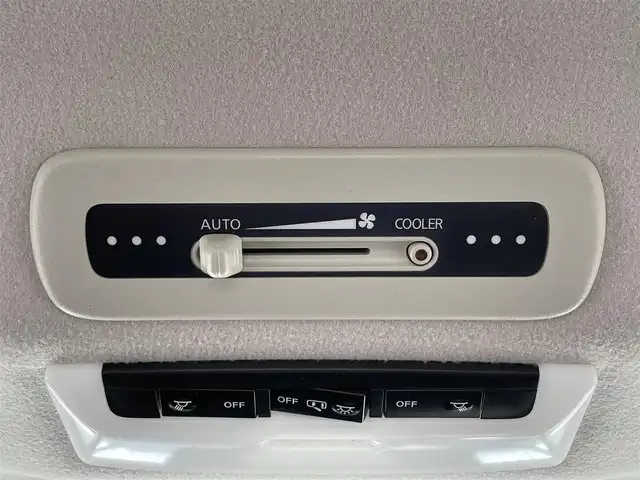 日産 セレナ e－パワー ハイウェイスター V 滋賀県 2020(令2)年 5.8万km ダイヤモンドブラック 純正SDナビ/・フルセグTV/・DVD/・Blu-ray/・CD/純正後席モニター/純正ドラレコ/純正ETC2.0/全方位カメラ/ハンズフリー両側パワースライドドア/LEDヘッドライト/オートライト/オートハイビーム/クルーズコントロール/前後コーナーセンサー/レーンキープアシスト/衝突被害軽減システム/社外アルミホイール/スマートキー