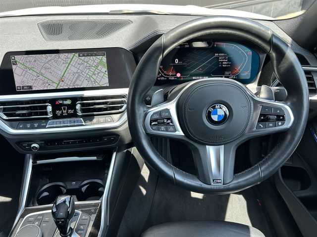 ＢＭＷ ３２０ｄ xDrive Mスポーツ 道東・釧路十勝 2019(令1)年 4.4万km ミネラルホワイト コンフォートパッケージ/　・オートマチックトランク/　・タイプC対応USB/　・パーキングアシストプラス/アダプティブクルーズコントロール/レーンキープアシスト/黒革/シートヒーター/純正HDDナビ/BT/USB/メモリ付きパワーシート/バックカメラ/ワイヤレス充電/LEDヘッドライト/オートライト/オートマチックハイビーム/フロント/リアフォグライト/純正19インチAW/純正フロアマット/パドルシフト/パークディスタンスコントロール/ミラーETC
