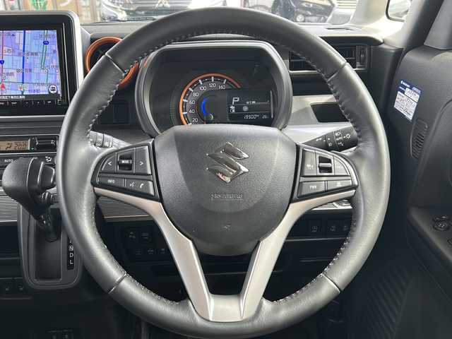 スズキ スペーシア ギア HYBRID XZ 京都府 2020(令2)年 2万km フェニックスレッドパール/ガンメタリック2トーンルーフ 純正ＳＤナビ　/フルセグテレビ　/両側パワスラ　　/デュアルカメラブレーキサポート　/バックカメラ　/コーナーセンサー　/２トンカラー/クローズコントロール　/シートヒーター　/ドライブレコーダー/ウィンカーミラー/ハイブリッド車/パーキングアシスト/アイドリングストップ/横滑り防止装置/レーンキープアシスト/盗難防止装置/オートライト/衝突被害軽減システム/Wサイドエアバッグ/LEDヘッドライト