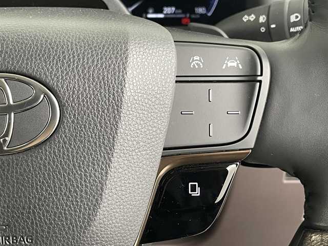 トヨタ アルファードハイブリット エグゼクティブ ラウンジ 埼玉県 2023(令5)年 1.1万km プラチナホワイトパールマイカ トヨタチームメイト/トヨタセーフティセンス/ブラインドスポットモニター/安全降車アシスト/車両接近通報装置/左右独ムーンルーフ/１４インチリアエンターテインメントシステム/純正ナビゲーション/（フルセグTV/CD/DVD/Bluetooth/ミラキャスト/HDMI/USB/AM/FM）/JBLプレミアムサウンドシステム（１５スピーカー）/全方位カメラ/エグゼクティブラウンジシート/リフレッシュシート/リアマルチオペレーションパネル（脱着式）/読書灯/アクティブノイズコントロール/アドバンスドパーク（リモート機能付き）/デジタルインナーミラー/ベージュシート/両側パワースライドドア/前後ドライブレコーダー