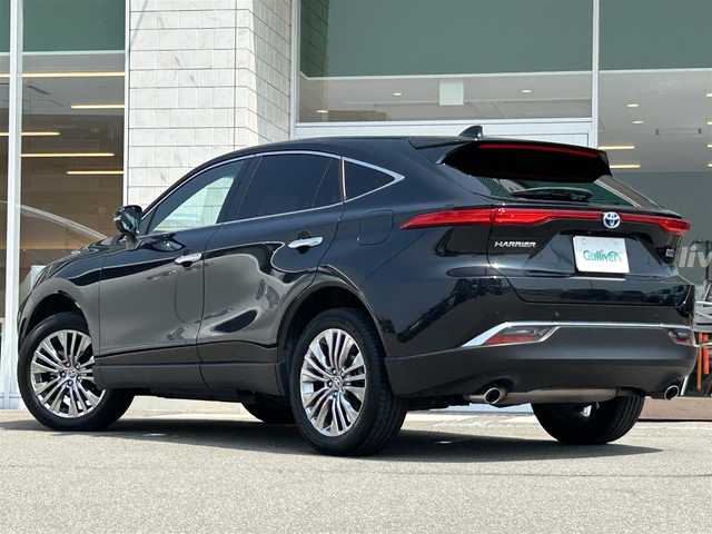 トヨタ ハリアー ハイブリッド Z レザーパッケージ 兵庫県 2023(令5)年 4.6万km プレシャスブラックパール アラウンドビューモニター/前後ドライブレコーダー/シートヒーター/フルセグTV/トヨタセーフティセンス/USBポート/デジタルインナーミラー/LEDヘッドライト/DN席パワーシート/ETC２．０/ベンチシート/Bluetooth接続/ハンドルヒーター/ステアリングスイッチ/スイッチスタート