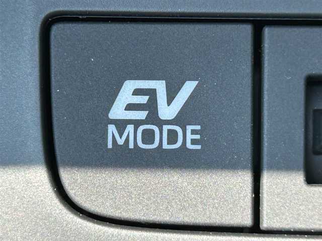 トヨタ ハリアー ハイブリッド Z レザーパッケージ 兵庫県 2023(令5)年 4.6万km プレシャスブラックパール アラウンドビューモニター/前後ドライブレコーダー/シートヒーター/フルセグTV/トヨタセーフティセンス/USBポート/デジタルインナーミラー/LEDヘッドライト/DN席パワーシート/ETC２．０/ベンチシート/Bluetooth接続/ハンドルヒーター/ステアリングスイッチ/スイッチスタート