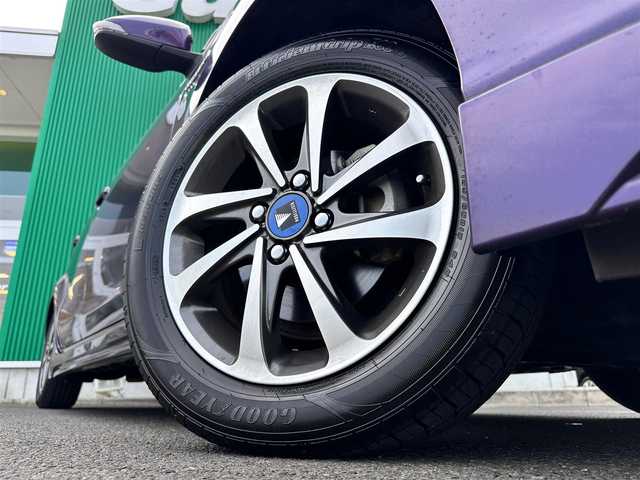 トヨタ アクア G 宮城県 2017(平29)年 5.7万km ジュエリーパープルマイカM 純正エアロ（F/S/R）/モデリスタ15インチAW/セーフティセンス/・プリクラッシュセーフティ/・レーンディパーチャーアラート/・オートマチックハイビーム/純正9インチナビ（NSZT-Y66T）/・CD/DVD/・Bluetooth/・フルセグTV/バックカメラ/ビルトインETC/ドライブレコーダー/社外デジタルミラー/シートカバー/革巻きステアリング/ステアリングスイッチ/クルーズコントロール/LEDヘッドランプ/フォグランプ/オートライト/スマートキー＆プッシュスタート/電動格納ミラー/ドアバイザー/フロアマット/Wエアバッグ