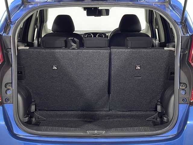 日産 ノート e－パワー X 広島県 2018(平30)年 5.8万km シャイニングブルー 禁煙車/純正ナビ/アラウンドビューモニター/インテリジェントルームミラー/ＥＴＣ/衝突軽減/オートマチックハイビーム/コーナーセンサー/レーンキープアシスト/スマートキー/ヘッドライトレベライザー/車両接近通報装置/純正15インチアルミホイール(185/65/R15)/エアバッグ(運転席/助手席)