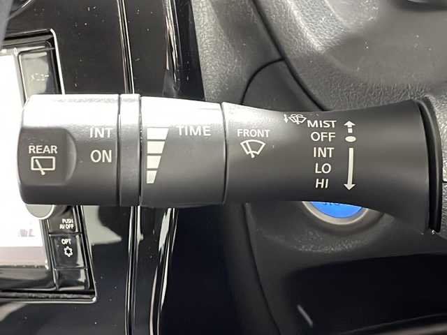 日産 ノート e－パワー X 広島県 2018(平30)年 5.8万km シャイニングブルー 禁煙車/純正ナビ/アラウンドビューモニター/インテリジェントルームミラー/ＥＴＣ/衝突軽減/オートマチックハイビーム/コーナーセンサー/レーンキープアシスト/スマートキー/ヘッドライトレベライザー/車両接近通報装置/純正15インチアルミホイール(185/65/R15)/エアバッグ(運転席/助手席)
