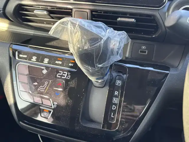 日産 デイズ ハイウェイスターX 宮城県 2021(令3)年 0.3万km チタニウムグレーメタリック 登録時走行距離2343km/純正SDナビ/ワンオーナー/エマージェンシーブレーキ/アラウンドビューモニター/コーナーセンサー/CD・DVD・Bluetooth/フルセグテレビ/プッシュスタート/スマートキー/ステアリングリモコン/アイドリングストップ/LEDライト/フォグランプ/純正フロアマット/ドアバイザー/冬タイヤあり