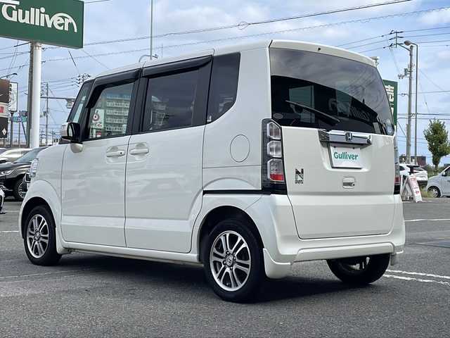 ホンダ Ｎ ＢＯＸ G Lパッケージ 徳島県 2014(平26)年 9.2万km プレミアムホワイトパール 社外7型ナビ　VXM-145VSi/（ラジオ/DISC/BT/SD/ワンセグ）/バックカメラ/両側イージークローザードア/純正14インチアルミホイール/純正フロアマット/ETC/アイドリングストップ/プッシュスタート/運転席ハイトアジャスター/ヘッドランプレベライザー/プラズマクラスター搭載オートエアコン/スマートキー/スペアキー/横滑り防止装置
