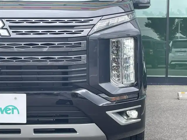 三菱 デリカＤ：５ ジャスパー 和歌山県 2023(令5)年 1.8万km グラファイトグレーメタリック/ブラックマイカ 純正10.14インチナビ/全方位カメラ/BT/CD/DVD/衝突軽減ブレーキ/レーンキープアシスト/レーダークルコン/ブラインドスポットモニター/オートライト/ETC/ドラレコ/両側パワスラ/シートヒーター/ステアリングヒーター/ステアリングリモコン/パドルシフト/パワーシート/オートホールド/純正18インチアルミ/レザー調シートカバー