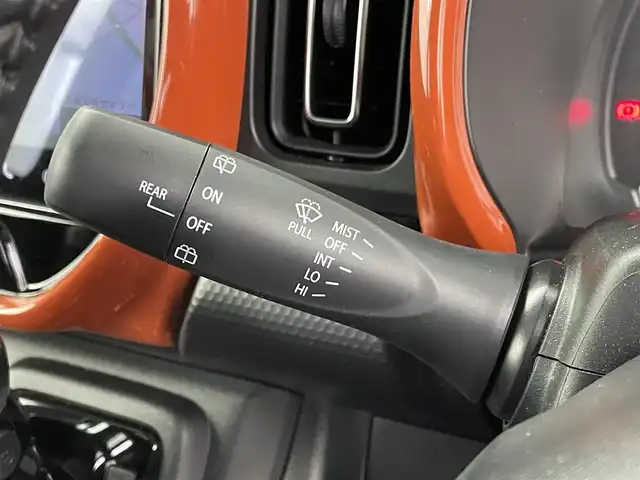 スズキ ハスラー HYBRID X 群馬県 2020(令2)年 5.7万km バーミリオンオレンジ/ガンメタリック2トーン スズキコネクトナビ　全方位モニター　ＬＥＤ　ハイビームアシスト　シートヒーター　純正１５インチＡＷ　ステアリングリモコン　純正フロアマット　ＥＴＣ２．０　ドライブレコーダー　スマートキー　禁煙車